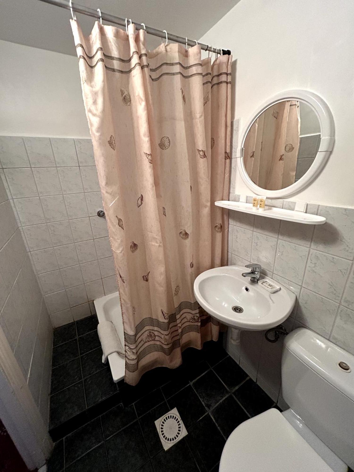 Hotel Talsi Dış mekan fotoğraf